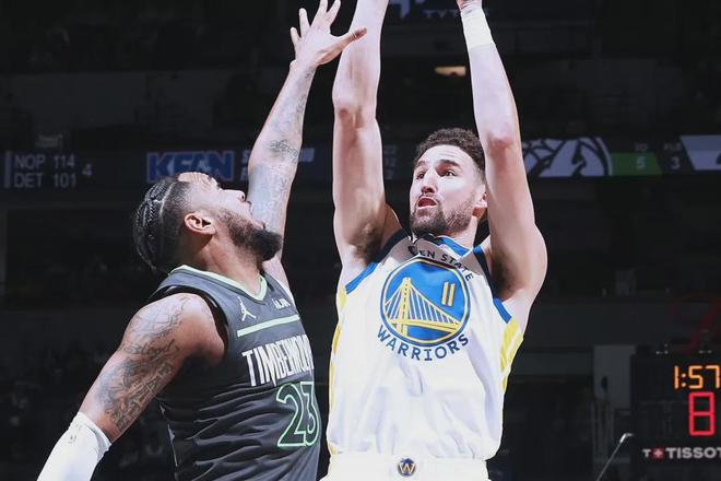 在足球这个 在足球这个